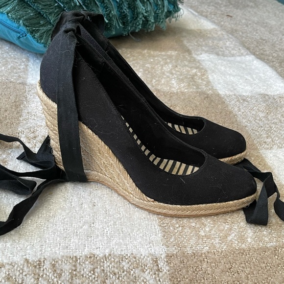 Apt 9 Black Lace Up Espadrille Wedges size 9.5 - Picture 4 of 9